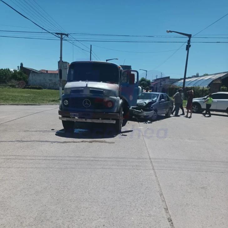 WhatsApp-Image-2025-12-03-at-13.39.07-728x728