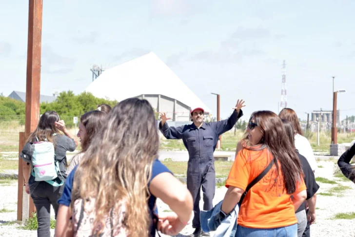 WhatsApp-Image-2025-12-09-at-13.27.17-1-728x485