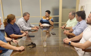 En busca de objetivos en común: reunión entré comerciantes e industriales portuarios