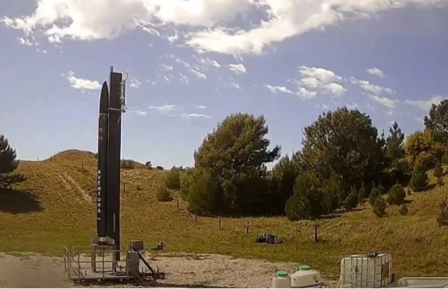 Preparán el lanzamiento del cohete “Aventura 1”