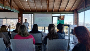 Capacitaron a personal que atiende al público sobre violencias, prejuicios y discriminación