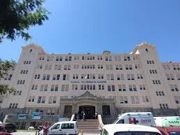 Policía baleado en un allanamiento: está en grave estado