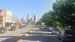 Aprehenden a un hombre armado tras una persecución por los techos en la Avenida 75