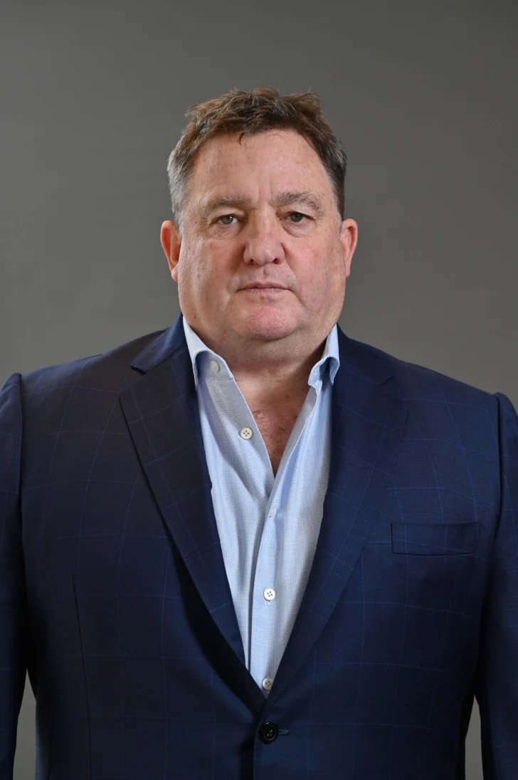 Alejandro-Macfarlane-Camuzzi-Gas-Inversora-728x1096