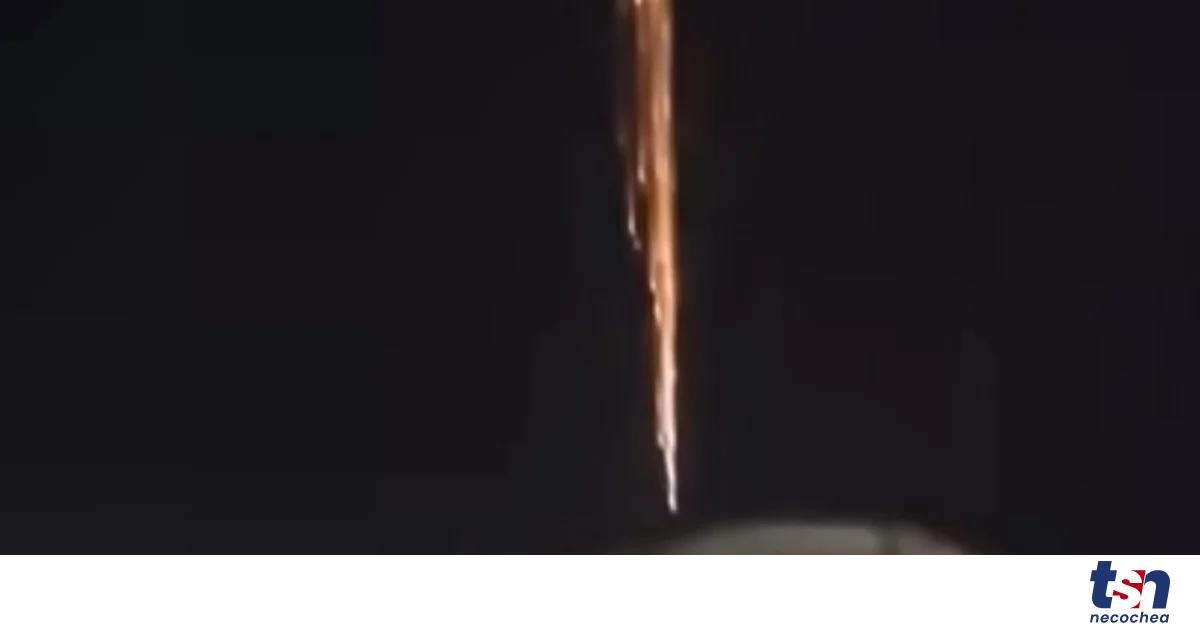 Impactante video: el reingreso de un cohete chino iluminó la noche con ...