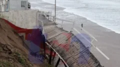 El potente ciclón extratropical devasta la Costa bonaerense con olas de siete metros