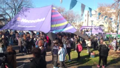Necochea vivió la previa de Argentina-Argelia con la plaza del centro en “Modo Mundial”