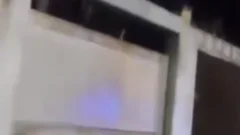 Insólito intento de robo: quiso entrar a una casa y quedó atrapado en la reja
