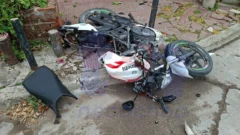 Accidente: conductor de moto fue trasladado al hospital