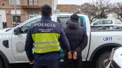 Discusión por un divorcio: le arrojó elementos a su expareja