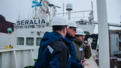 Carrillo recorrió una de las mayores operaciones de exportación de soja en Puerto Quequén
