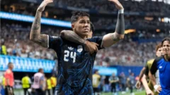 El golazo de Enzo Fernández para empatar el partido ante Inglaterra