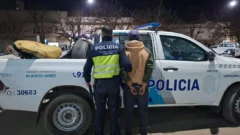 Policias recuperan una moto con pedido de secuestro activo y aprehenden a un hombre por encubrimiento