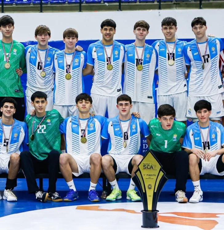 Foto-Demian-Goni-campeon-seleccion2-728x747