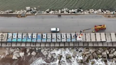 Puerto Quequén renueva su sistema de señalización marítima con una nueva torre para la baliza posterior