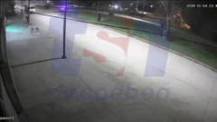 Persecución policial terminó con un patrullero volcado en 59 y 106
